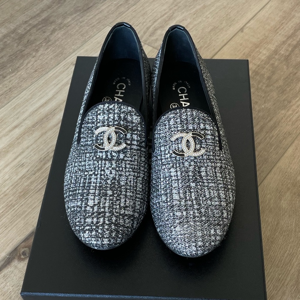 Chanel tweed mocassins loafers